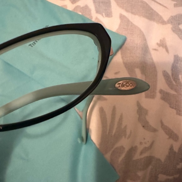 Tiffany & Co eye glasses - hard case - soft case - cleaning cloth - Picture 6 of 6
